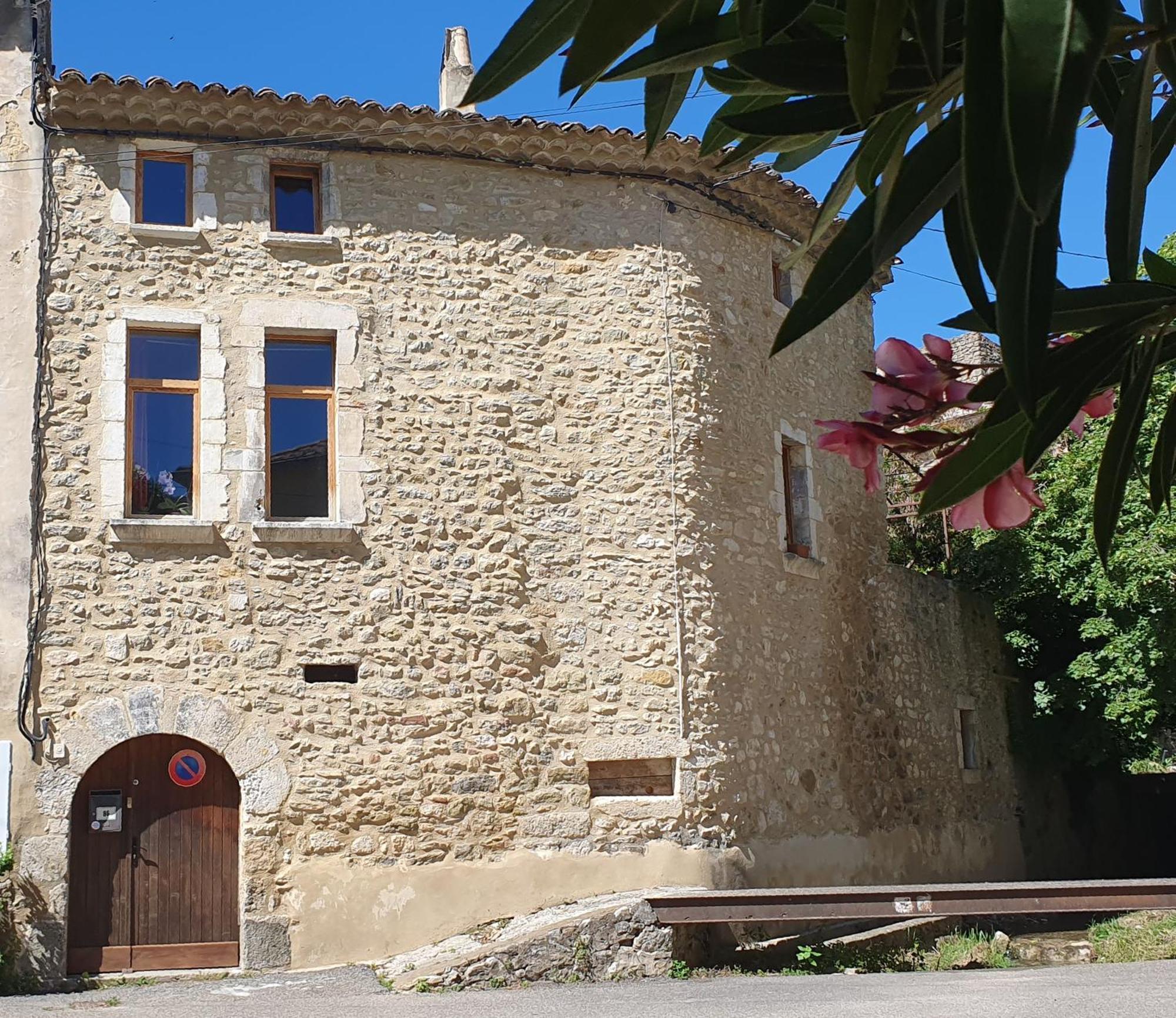 Villa Le Patio à Saint-Montan Extérieur photo